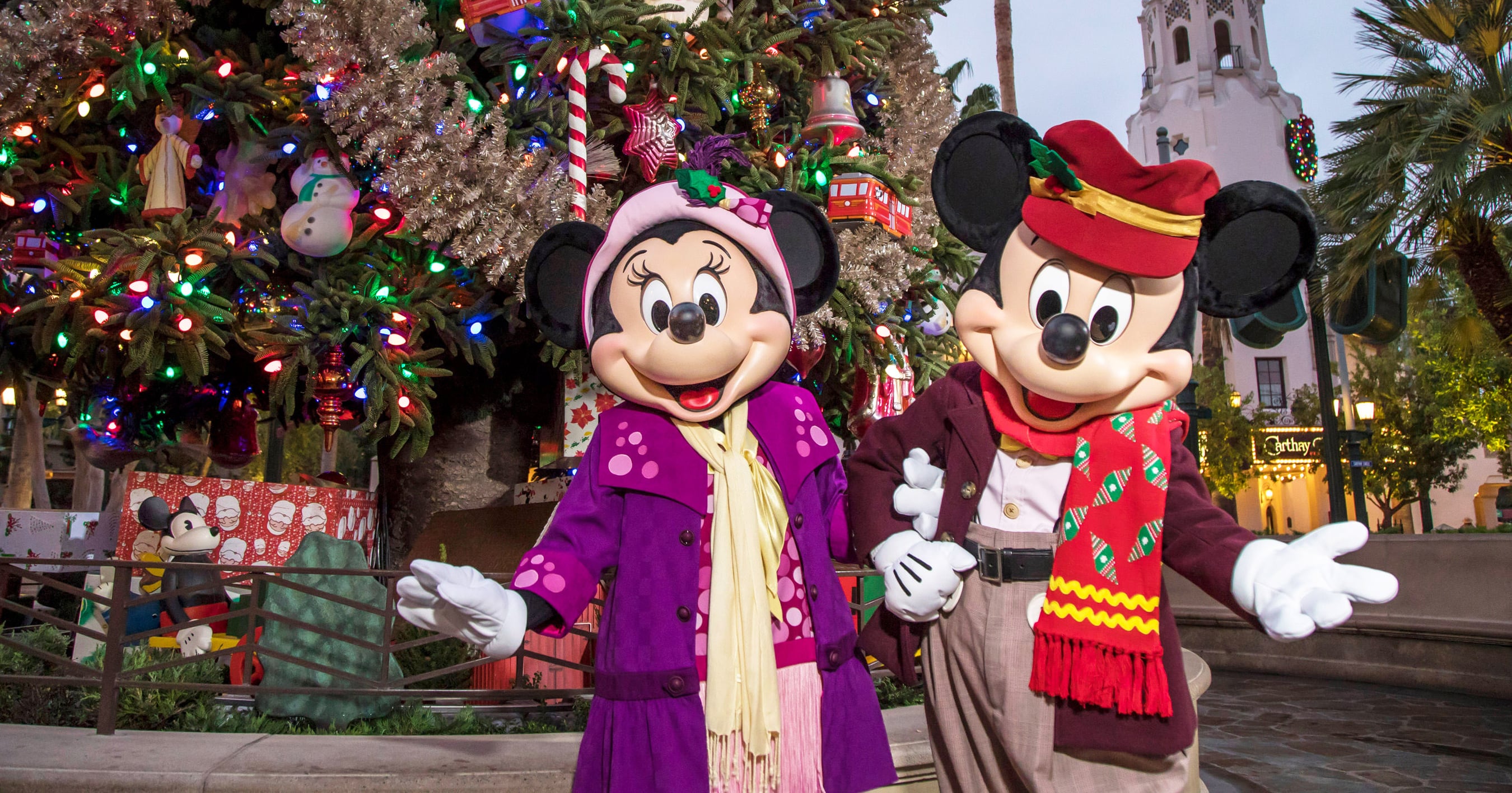 Disneyland Christmas Holiday Season Dates 2019 | POPSUGAR Family