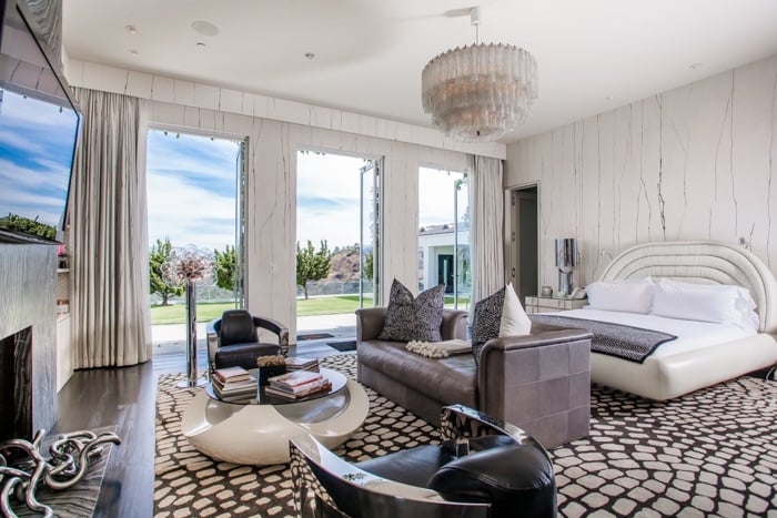 Gwen Stefani and Gavin Rossdale Are Selling Their House