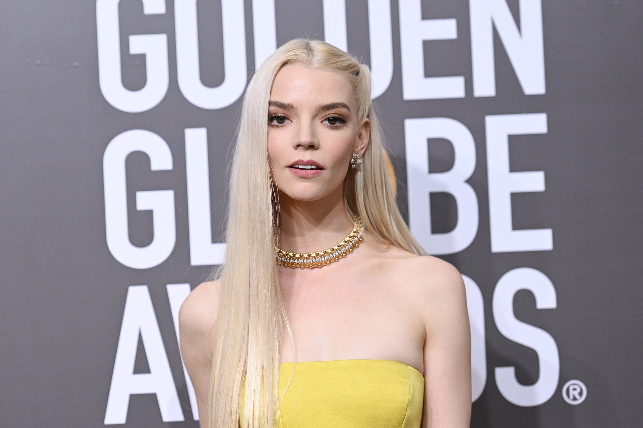 Anya Taylor-Joy Wore Yellow Two Piece to 2023 Golden Globes