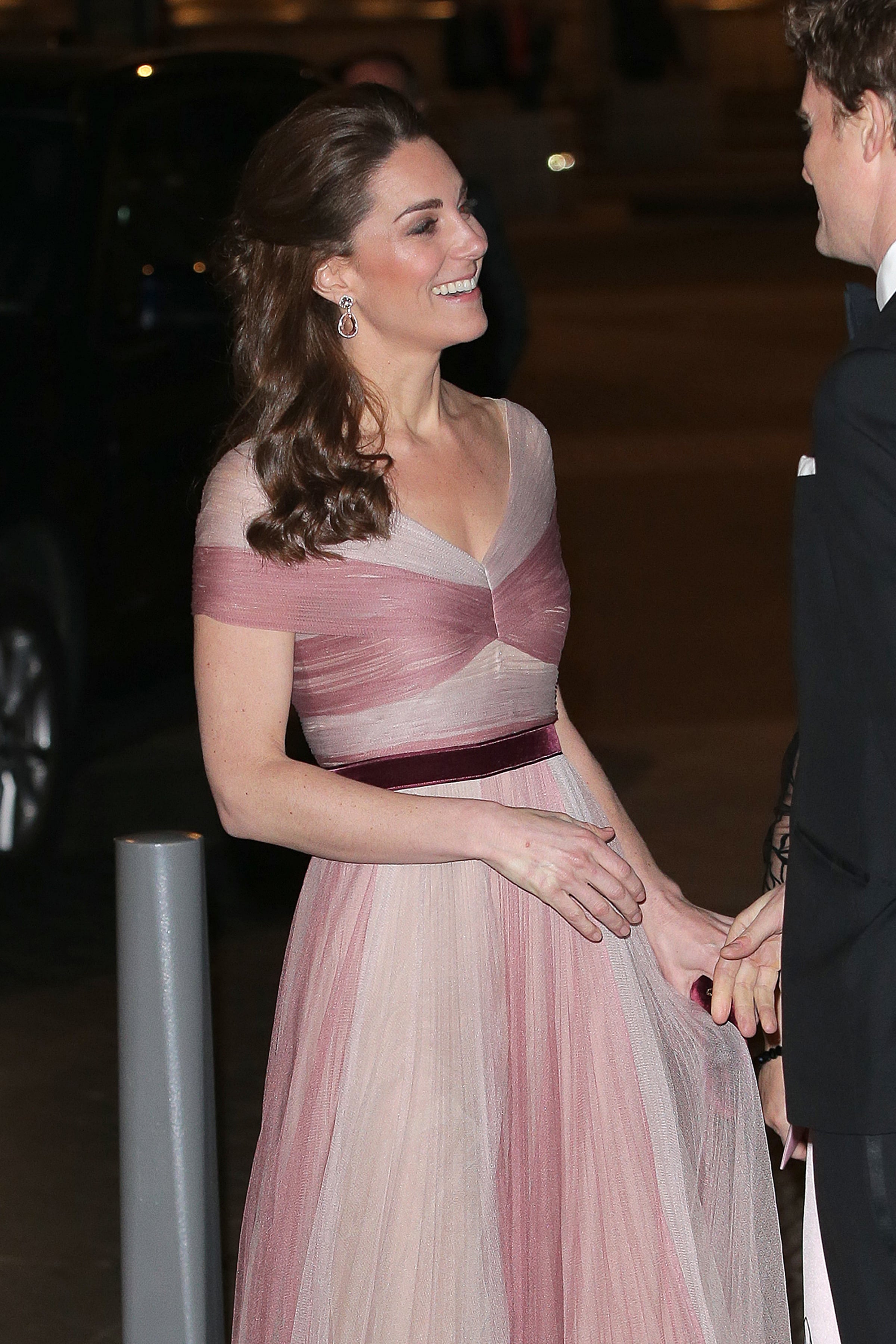 Kate middleton pink gucci online dress