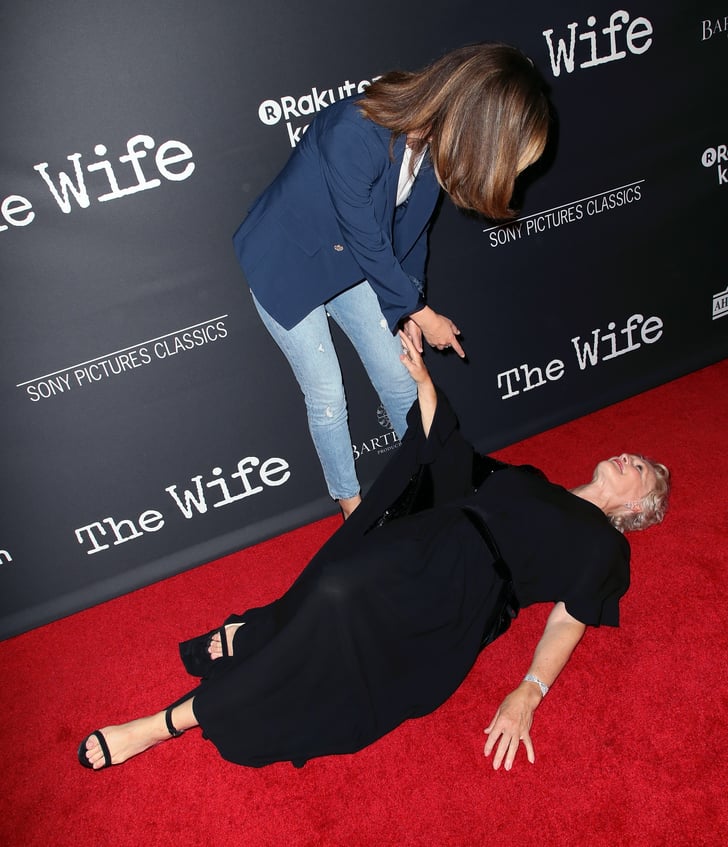 Glenn Close Pretends to Faint on the Red Carpet 2018