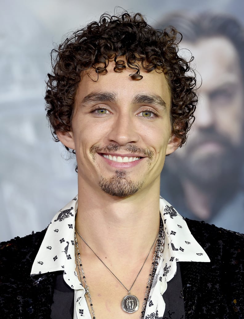 Robert Sheehan as Klaus Hargreeves