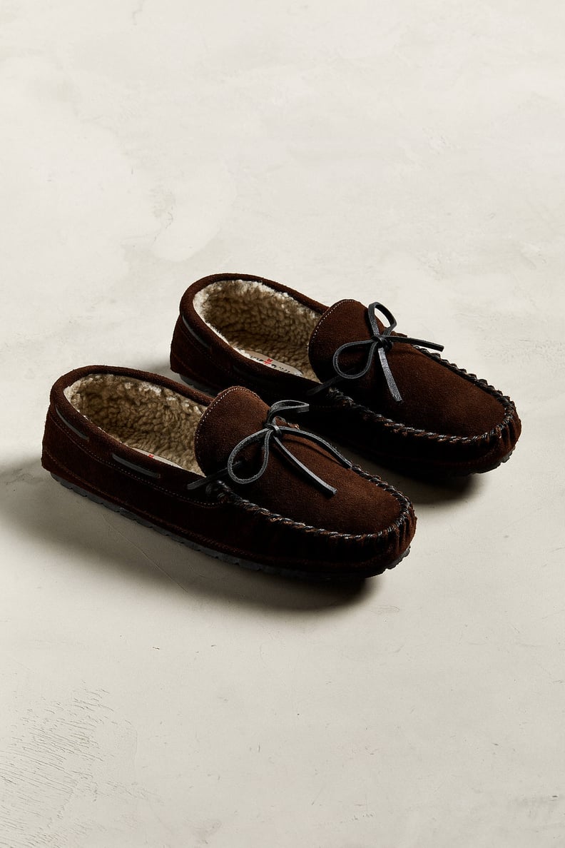 Minnetonka Casey Slippers