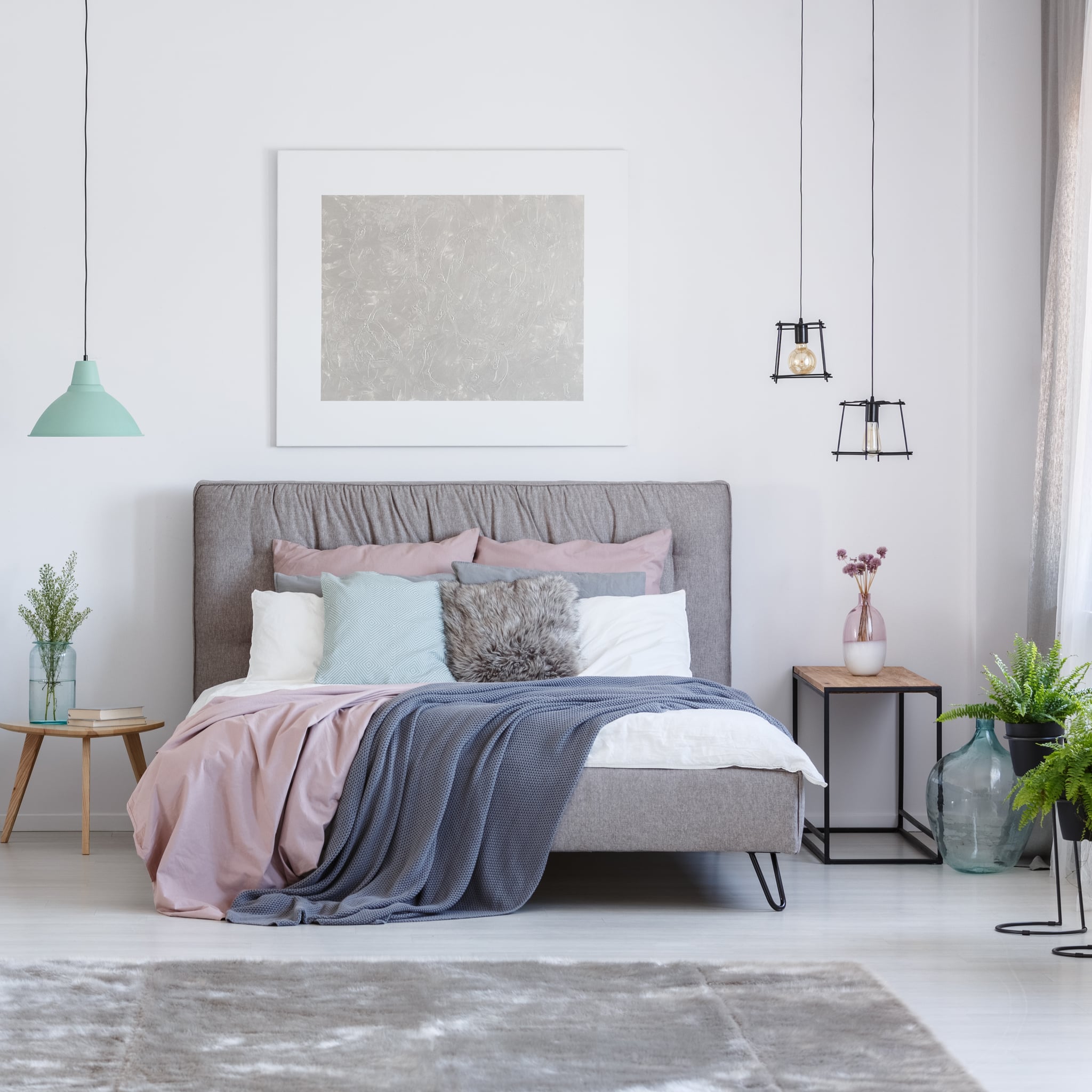 10 أفكار ديكور لمساحة ما فوق السرير