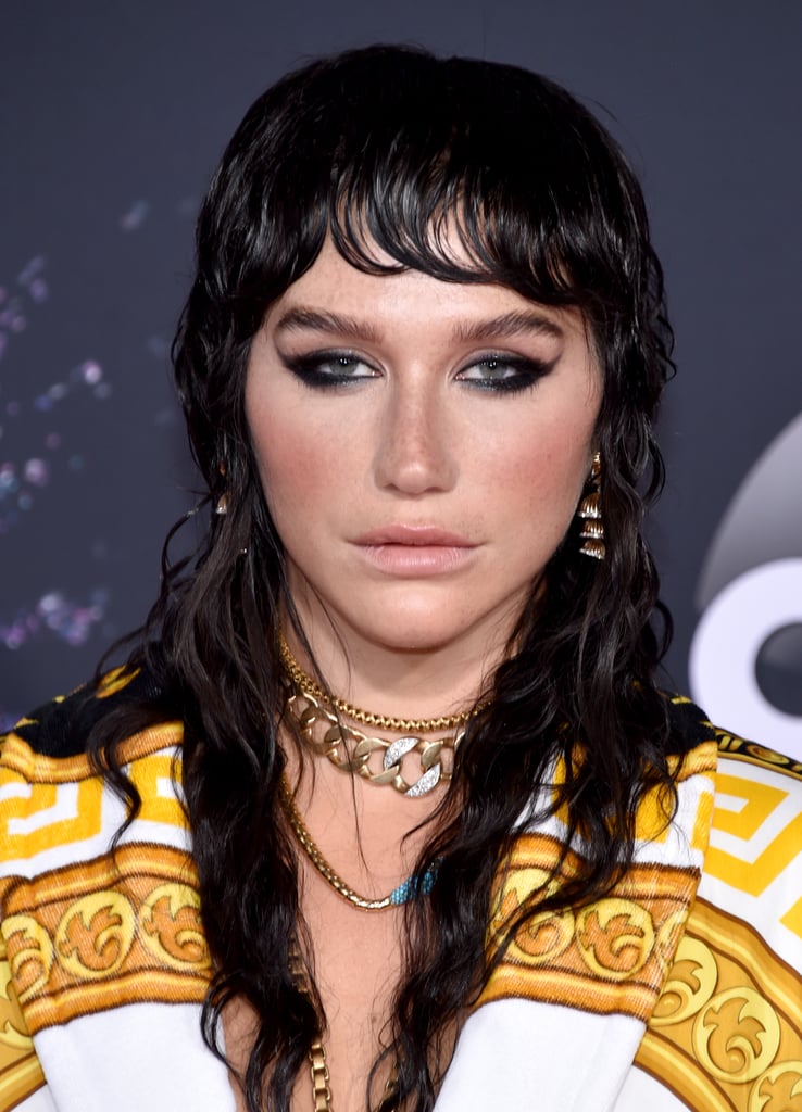 Kesha at the 2019 American Music Awards