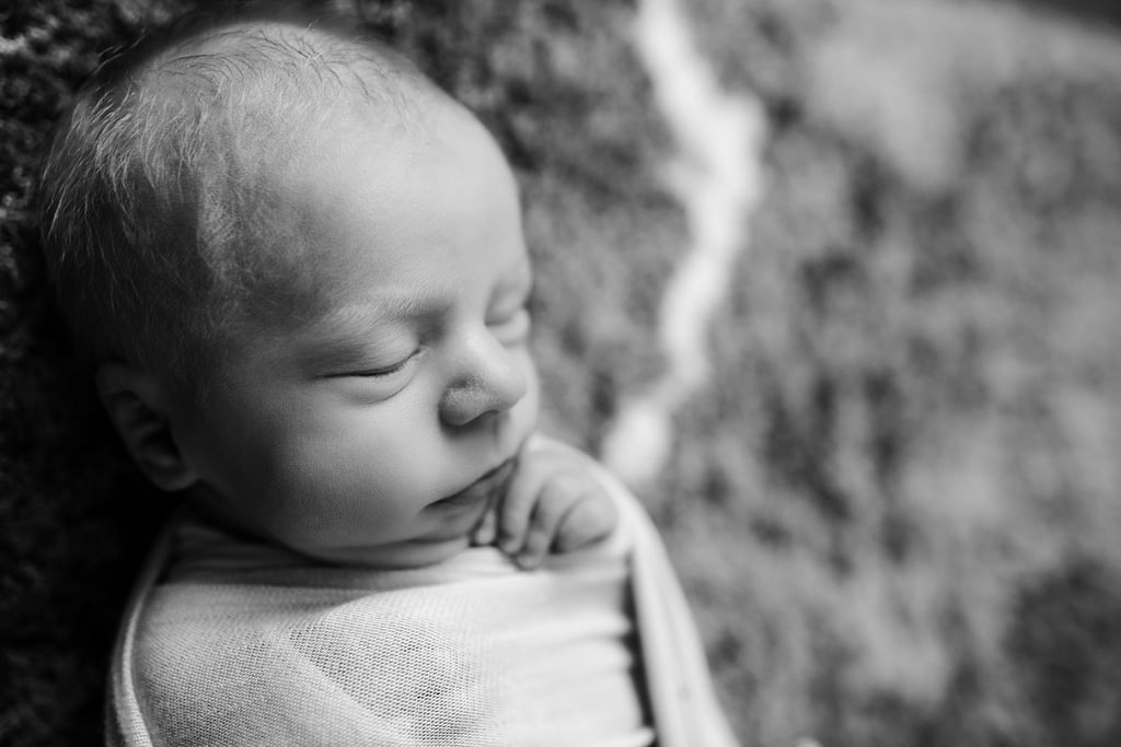 Newborn Photoshoot Taken Before 1 Twin Passed Away