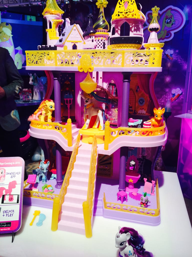 My Little Pony Ultimate Canterlot Castle
