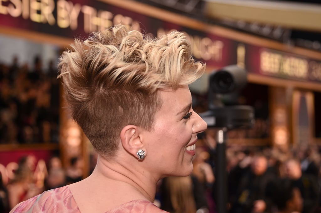 Scarlett Johansson's Hair and Makeup at the 2017 Oscars