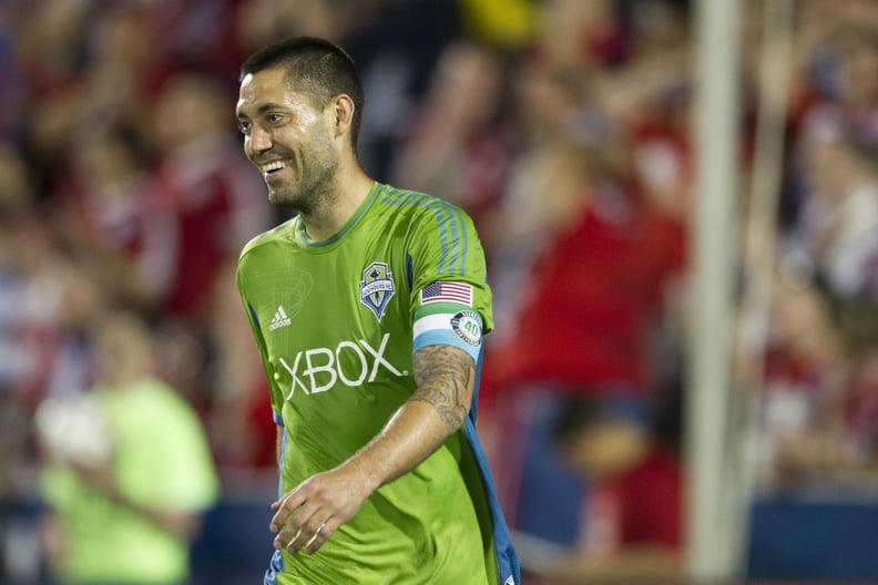 Clint Dempsey wears Xbox on his shirt — but not on FIFA 15's