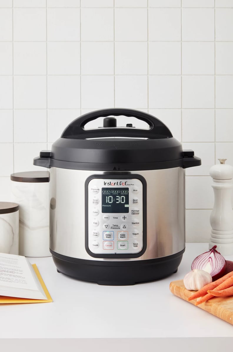 Calphalon 7-Quart Digital Slow Cooker at Bed Bath & Beyond 