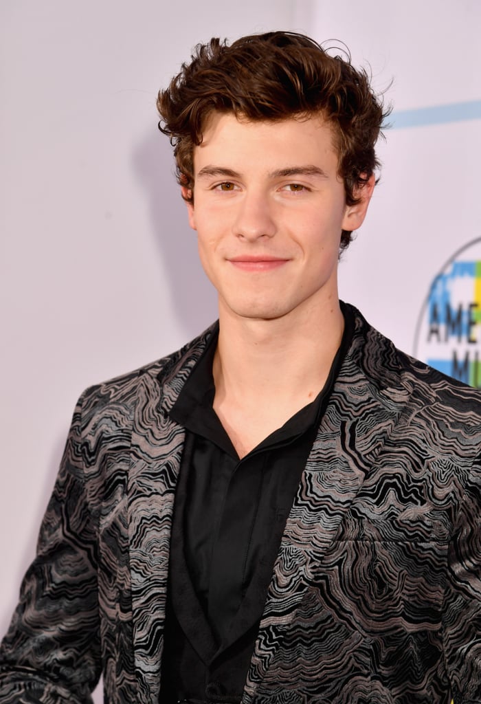 Hot Pictures of Shawn Mendes