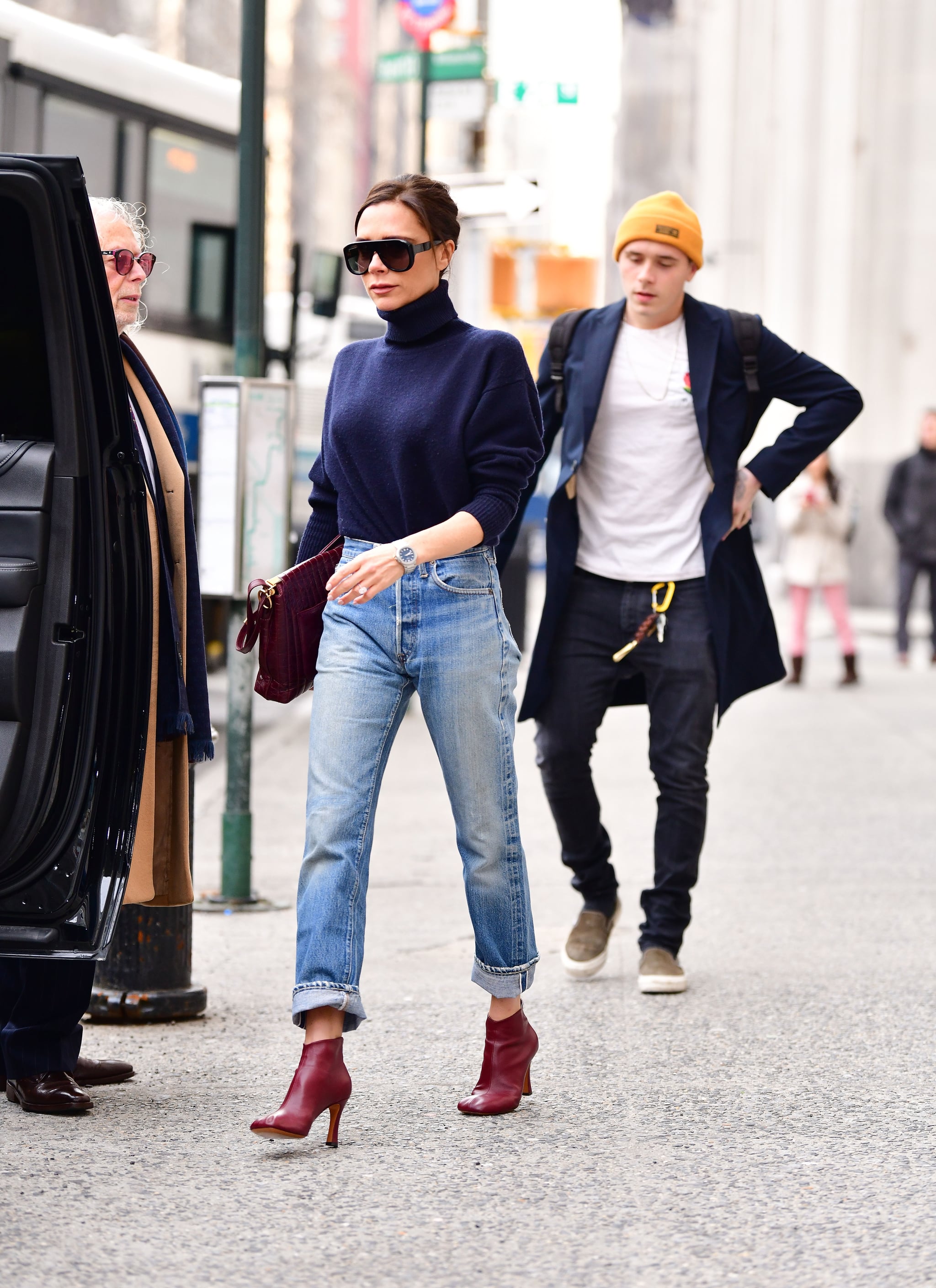 outfits with burgundy booties