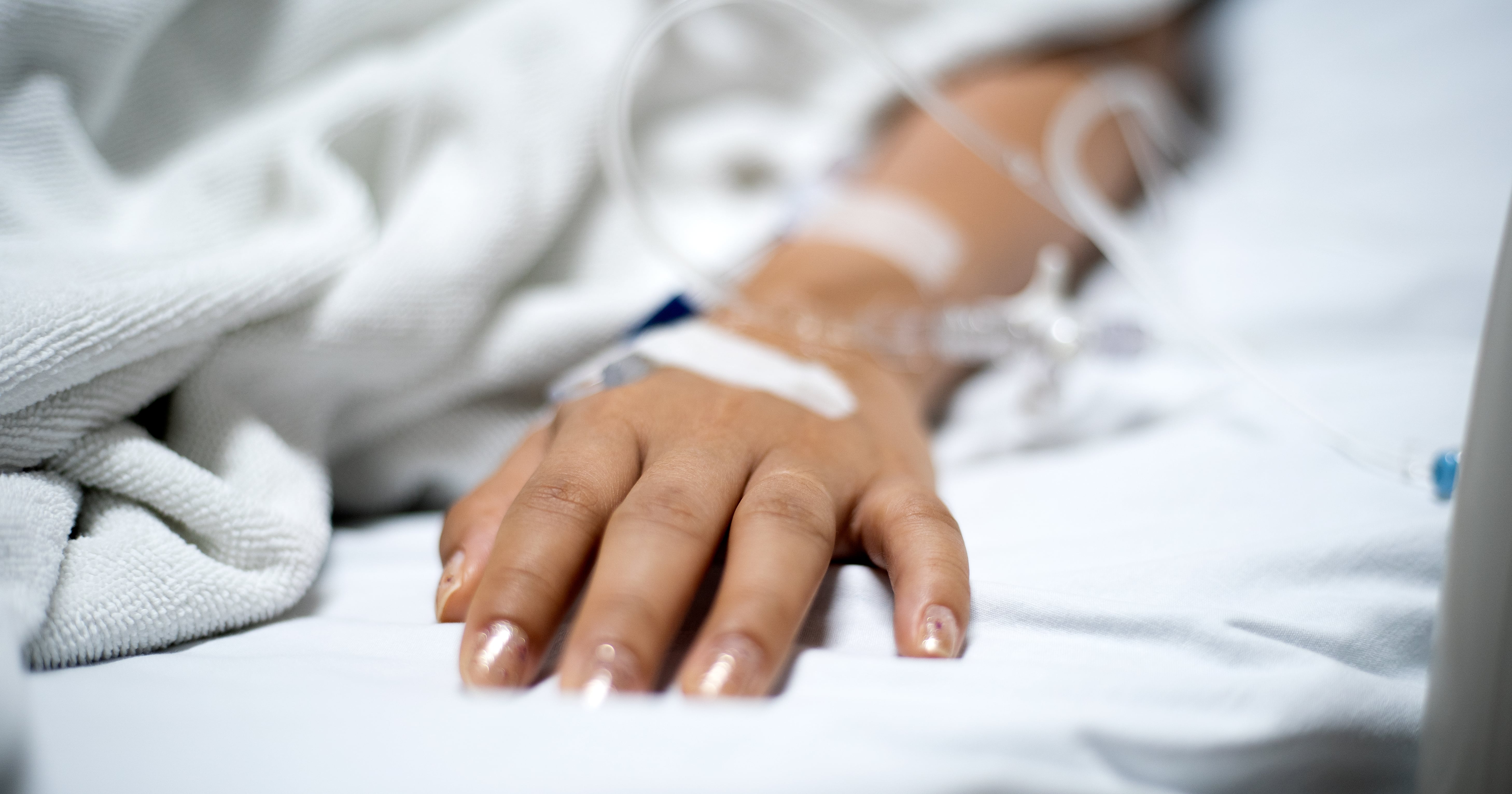 What Really Happens When You’re in a Coma, According to a Neurologist