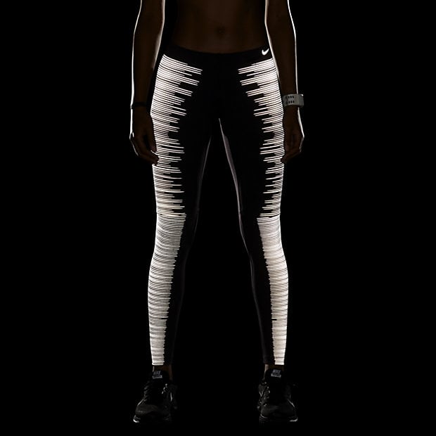 Absoluut dienblad dagboek Nike Printed Reflective Women's Running Tights | Get Glowing: The Gear You  Need to Run at Night | POPSUGAR Fitness Photo 5