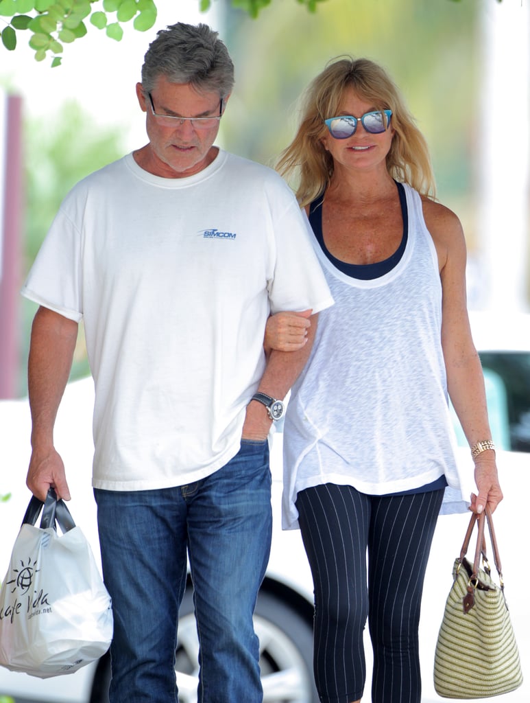 Kurt Russell and Goldie Hawn Walking in LA Pictures