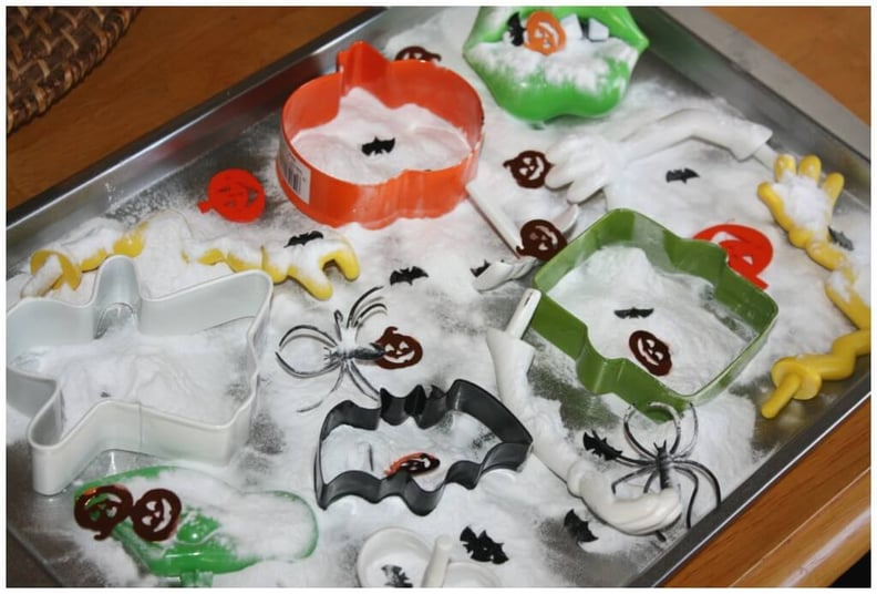 Fizzy Science Halloween Tray