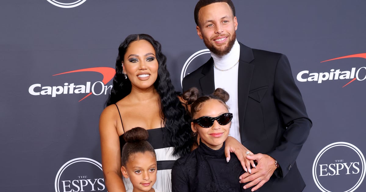 Stephen und Ayesha Curry gingen mit ihren Töchtern über den roten Teppich der ESPY Awards 2022