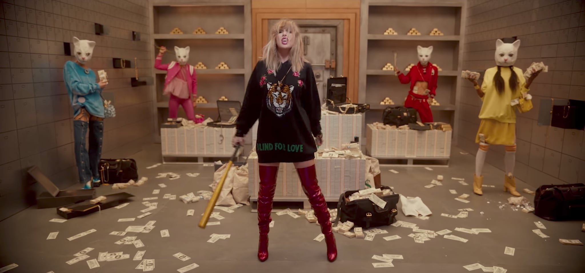 Taylor Swift Look What You Made Me Do Video Costumes Popsugar Entertainment