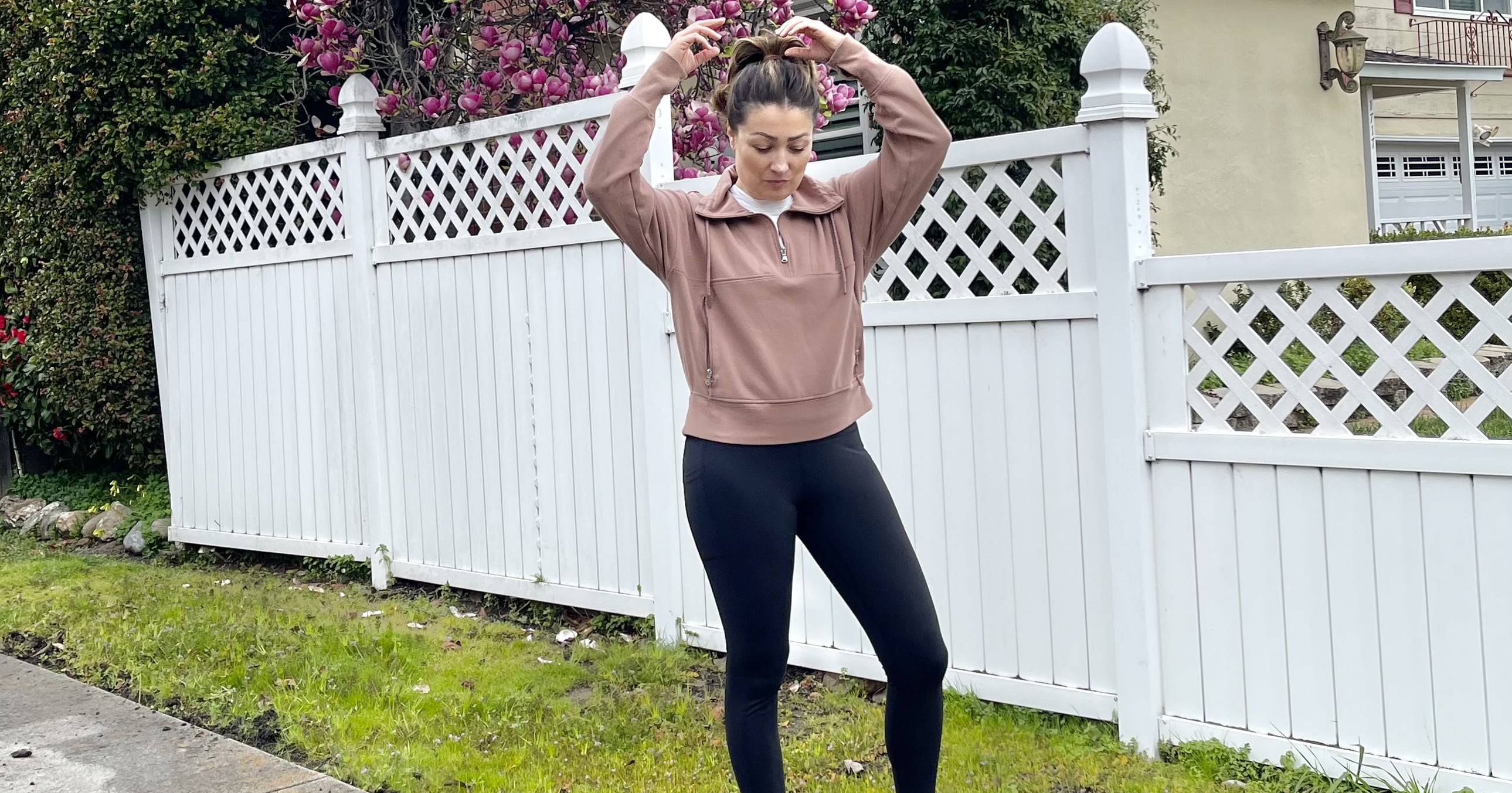 My Favorite Workout Leggings Are an Amazon Bestseller — and Cost Less Than 