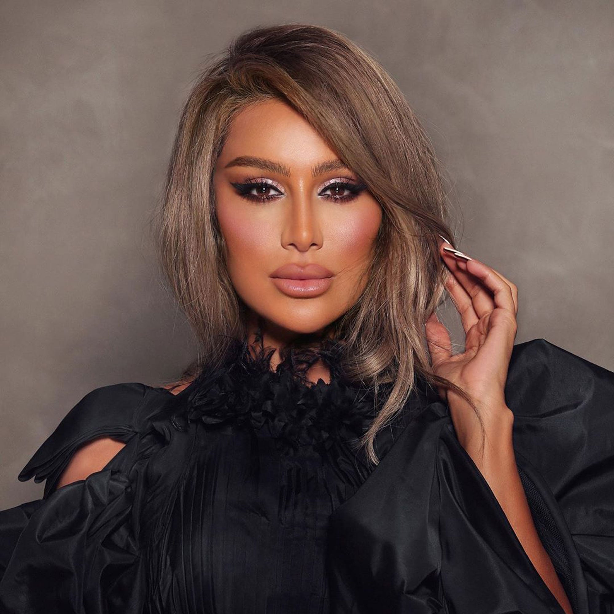 Maya Diab To Host Virtual Concert In May Popsugar Middle East Celebrity And Entertainment