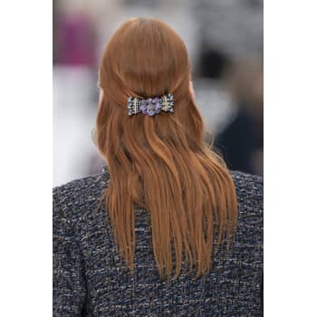 Hair accessories trends 2019: Grown up glam