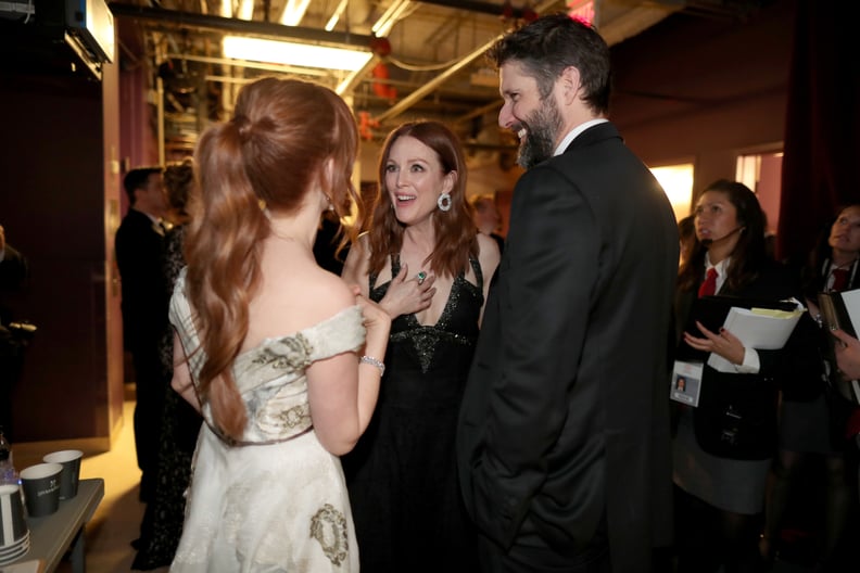 Isla Fisher linked up backstage with Julianne Moore and her husband, Bart Freundlich.