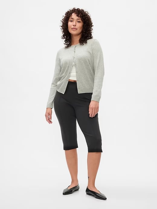 Best Size Inclusive Capri Pants