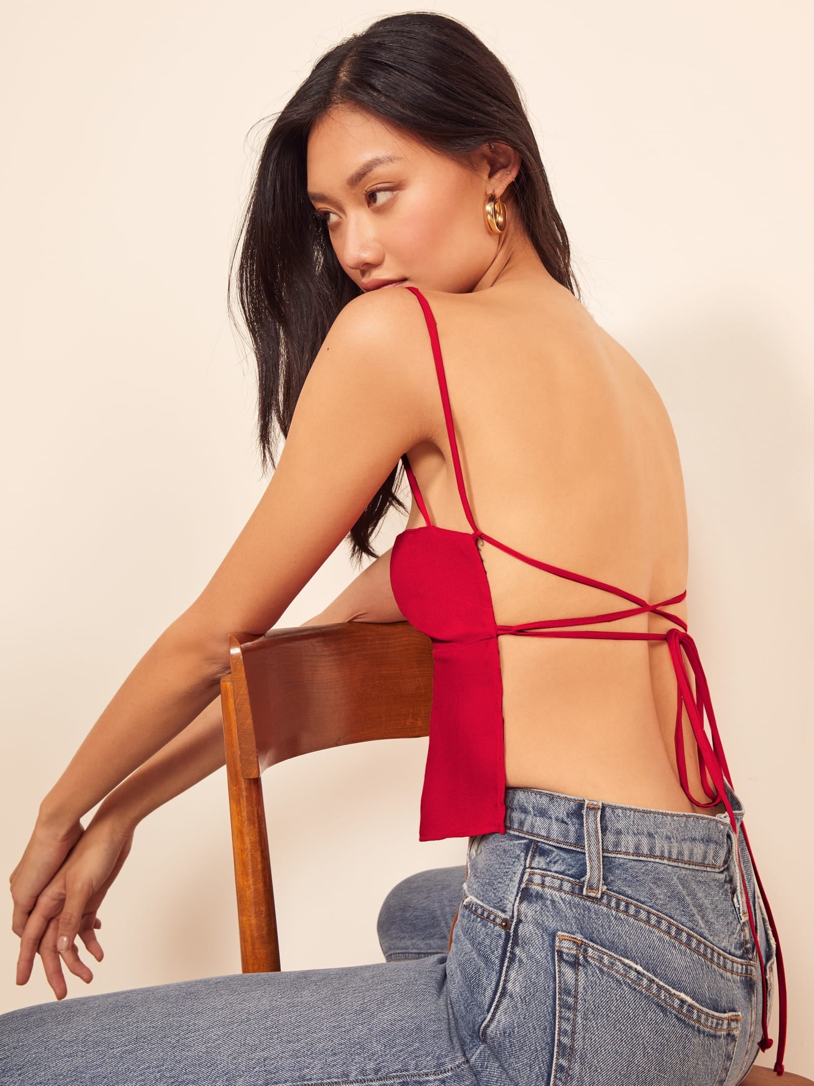 How to Make a Sexy Backless Halter Top For Hot Summer Nights