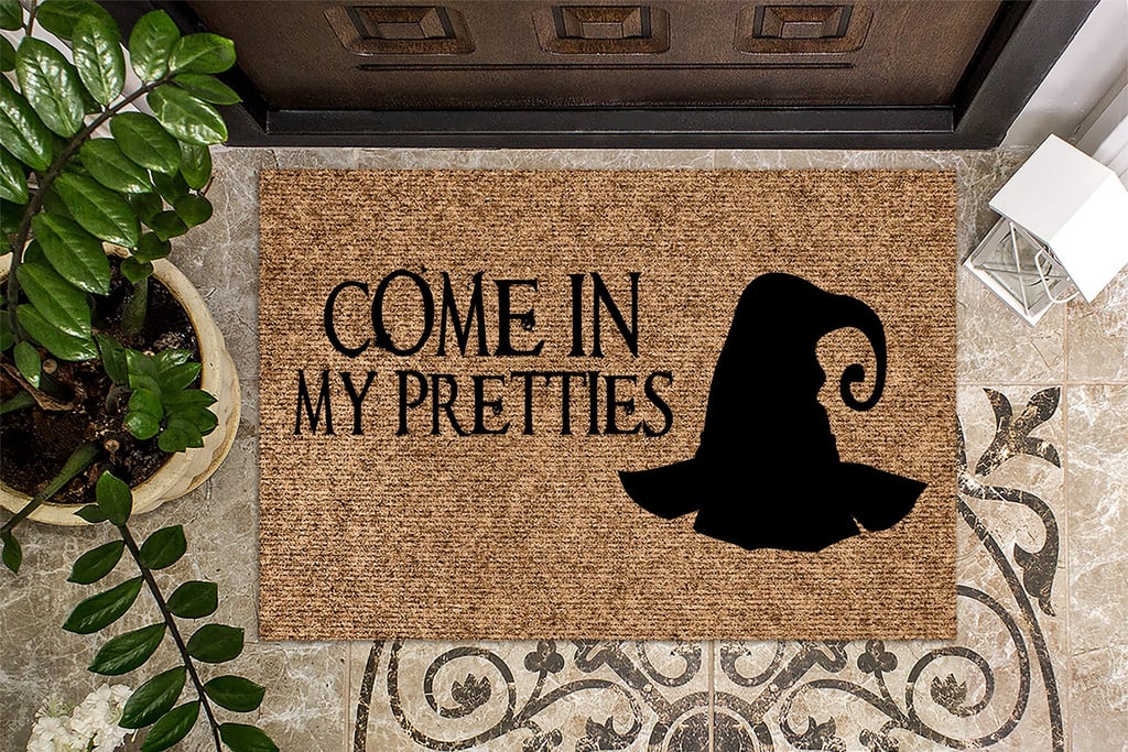 Come In My Pretties Door Mat