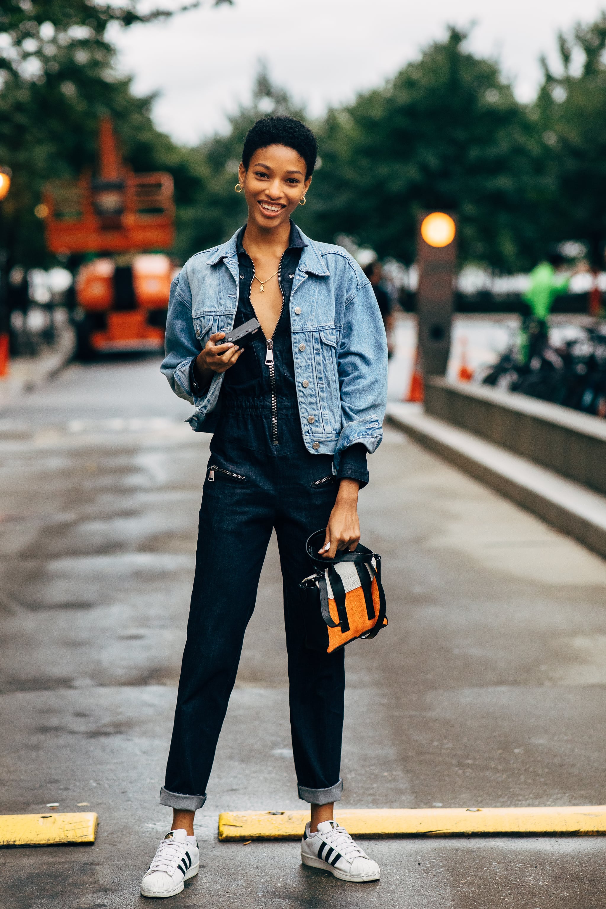 denim vest street style