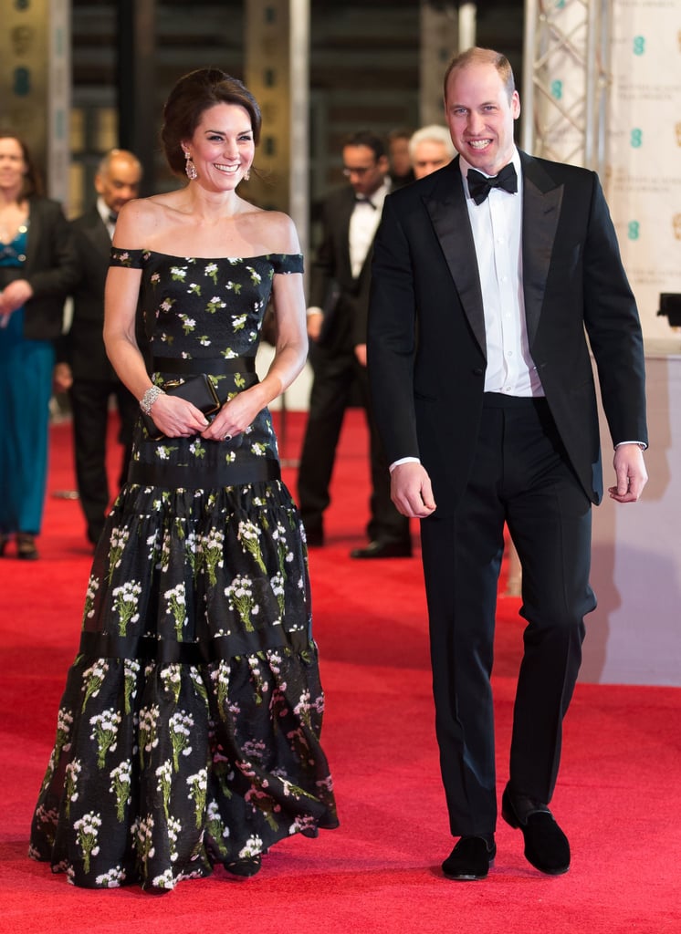 Kate attended the British Academy Film Awards in February 2017 wearing an Alexander McQueen dress and carried a black satin clutch from the label.