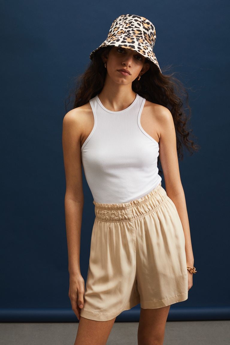 H&m discount shorts uk