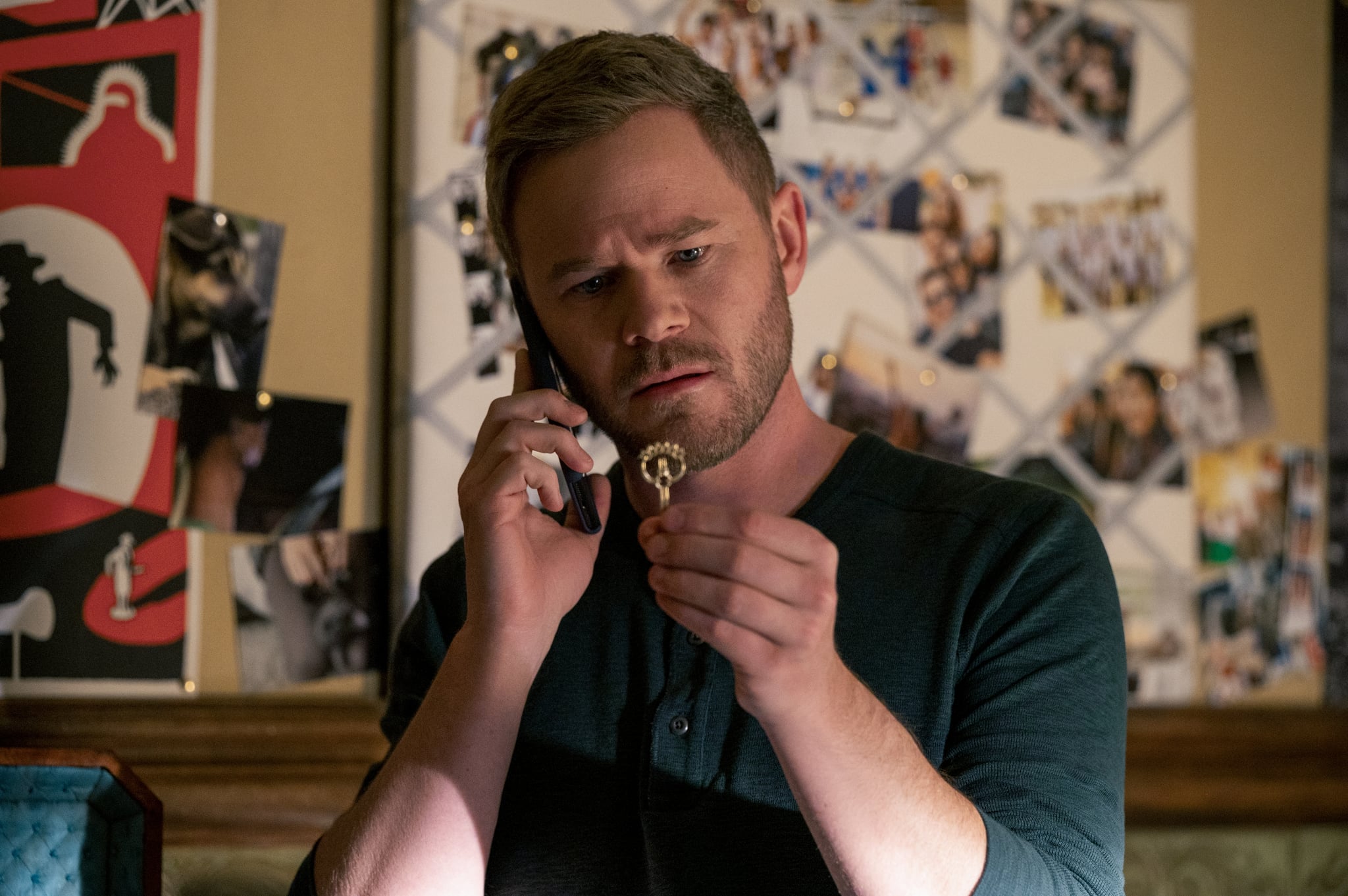 LOCKE & KEY (L to R) AARON ASHMORE as DUNCAN LOCKE in episode 204 of LOCKE & KEY Cr. AMANDA MATLOVICH/NETFLIX  2021