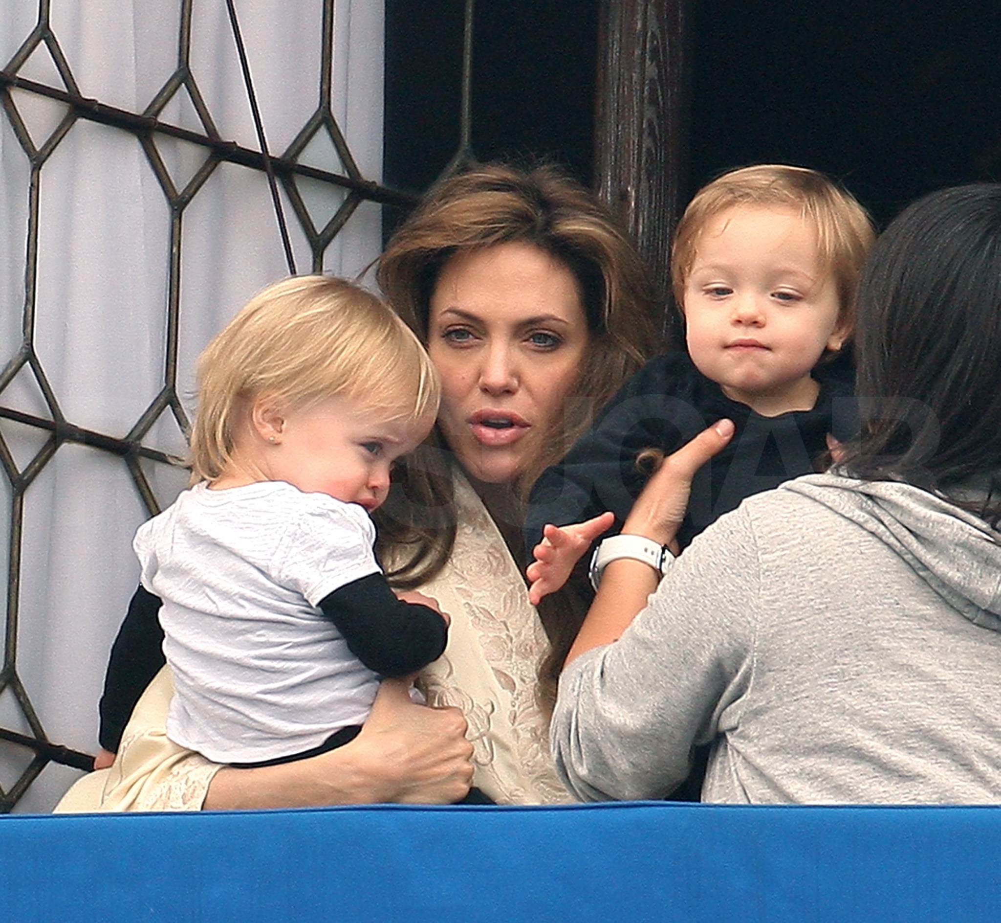 Photos of Angelina Jolie With Twins Knox and Vivienne on Their Venice