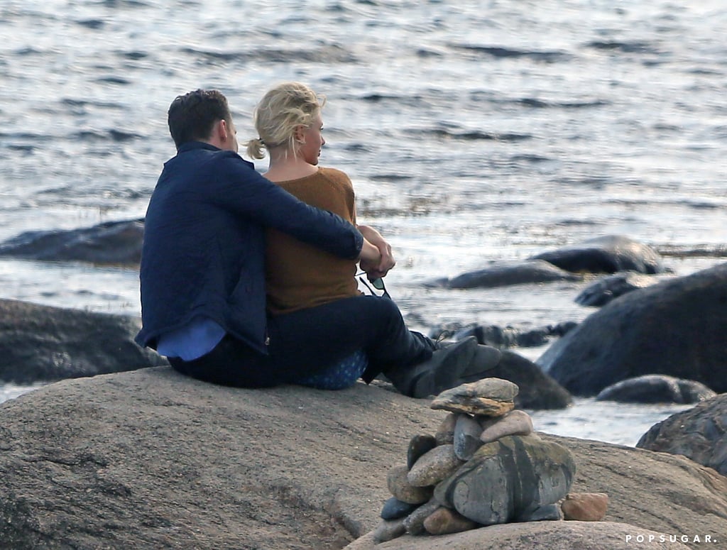Taylor Swift and Tom Hiddleston Kissing Pictures June 2016