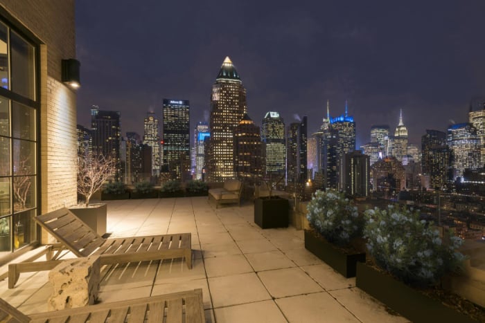 Trevor Noah Buys Manhattan Penthouse