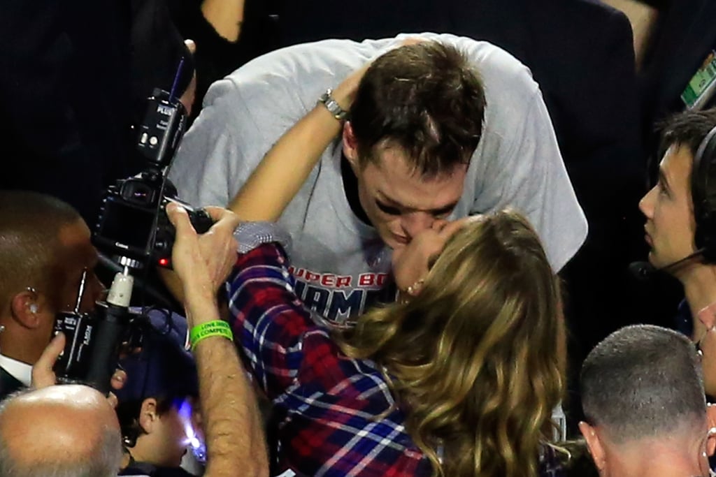 Tom and Gisele kissed.