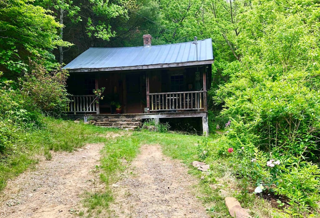 Fries, VA 35 Charming Remote Cabin Rentals Across the US POPSUGAR