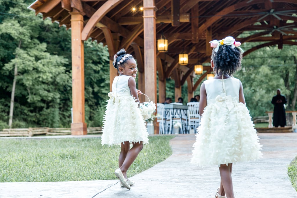 Cute Flower Girl Pictures