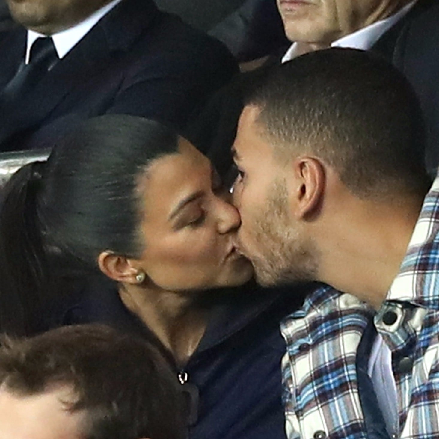 Kourtney Kardashian And Younes Bendjima Kissing Paris 2017