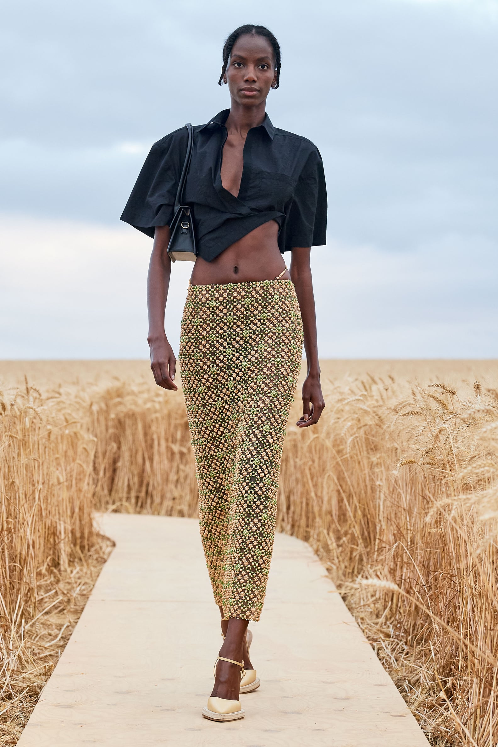 Jacquemus's Spring/Summer 2021 Show Was in a Wheat Field | PS Fashion