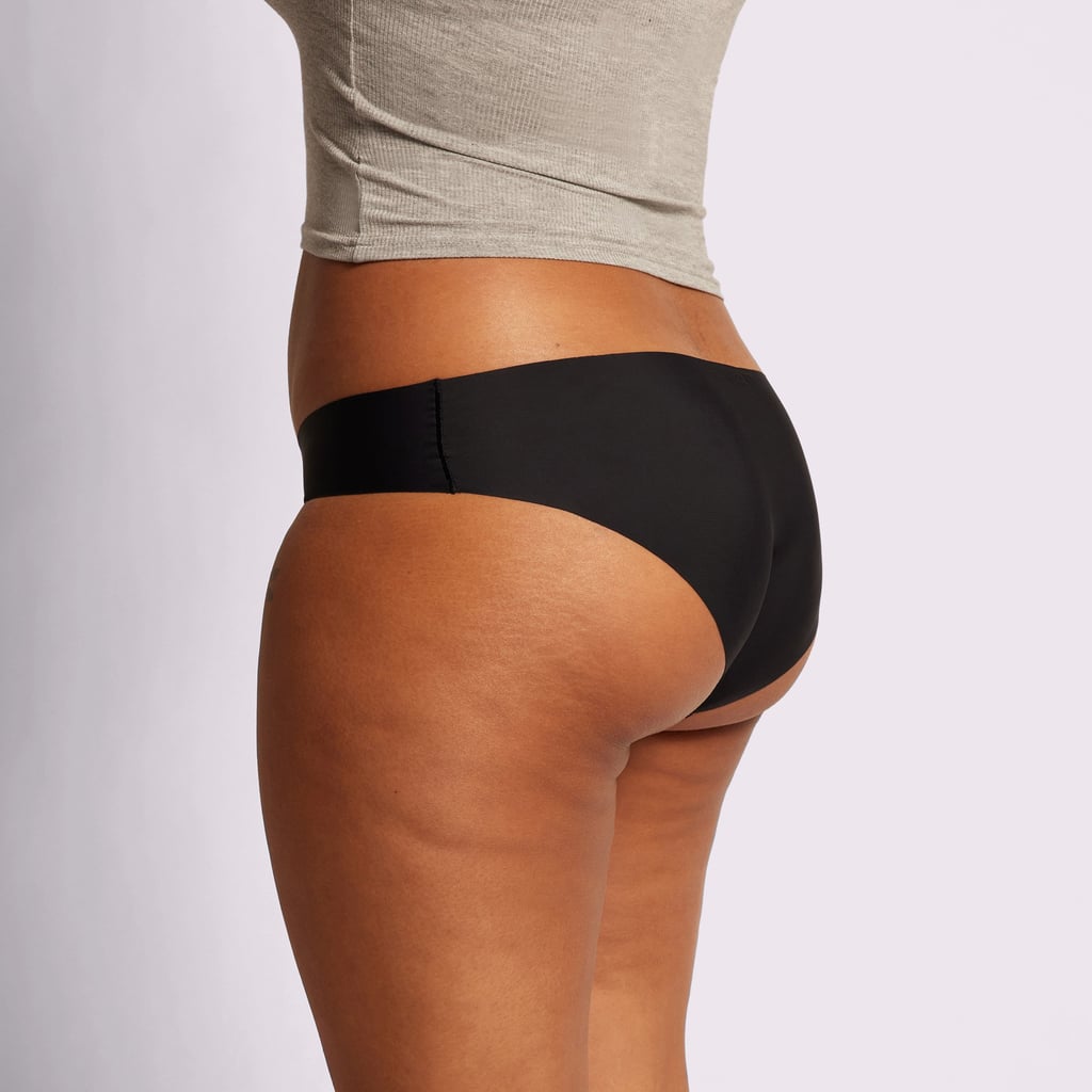 Parade Universal Brief