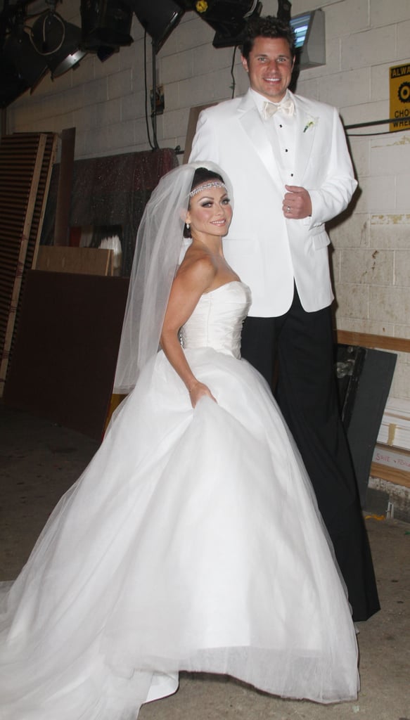 Kelly Ripa and Nick Lachey as Kim Kardashian and Kris Humphries
