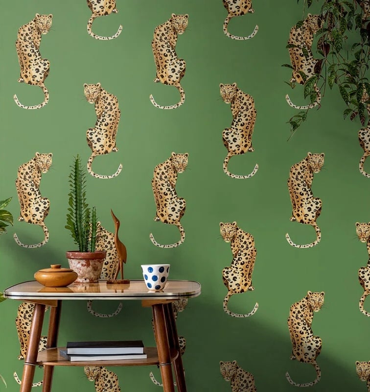 Best Animal Print Renter-Friendly Wallpaper