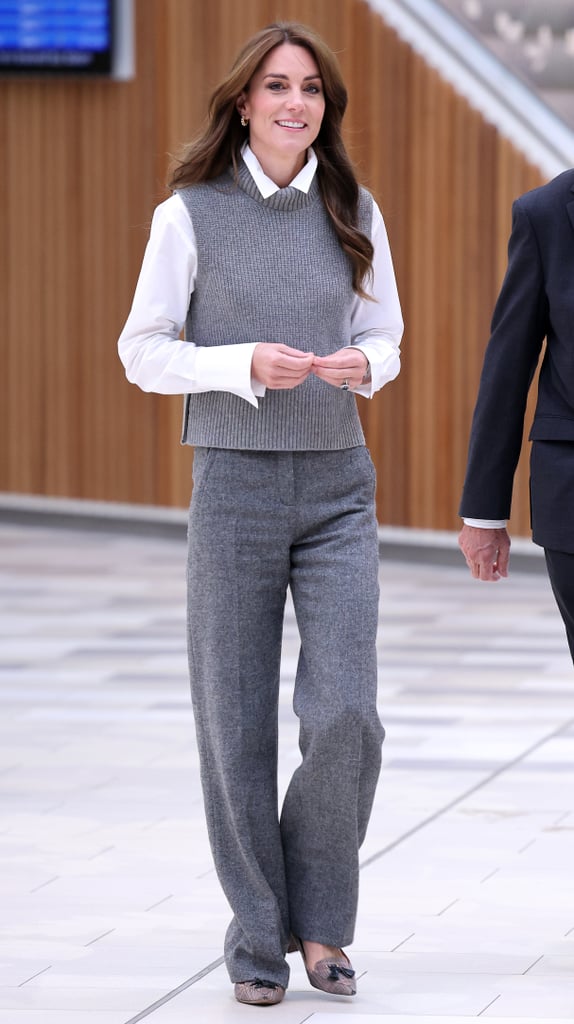 Kate Middleton at the Vsi Razom Community Hub on Oct. 4