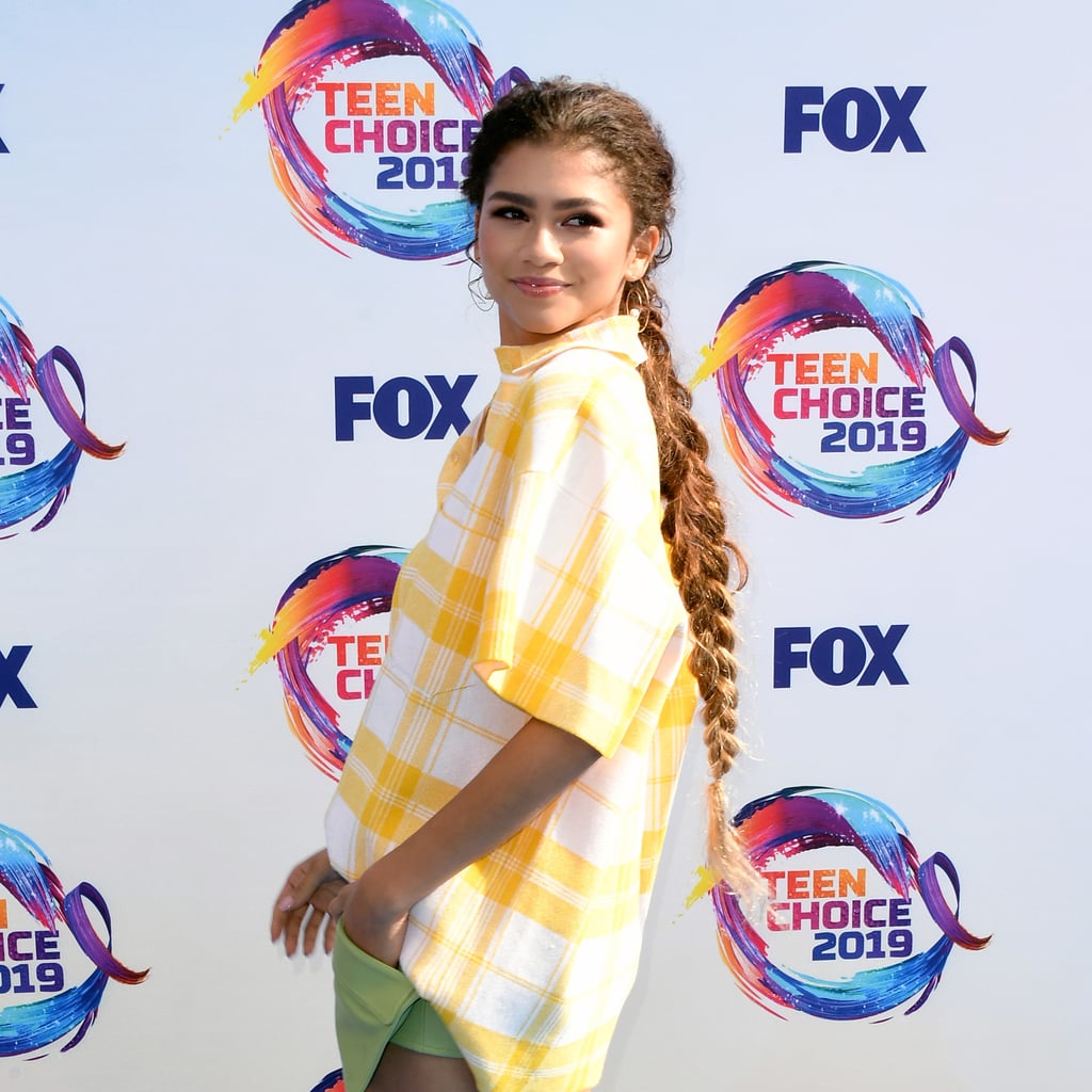 Zendaya Long Braid Hairstyle at Teen Choice Awards