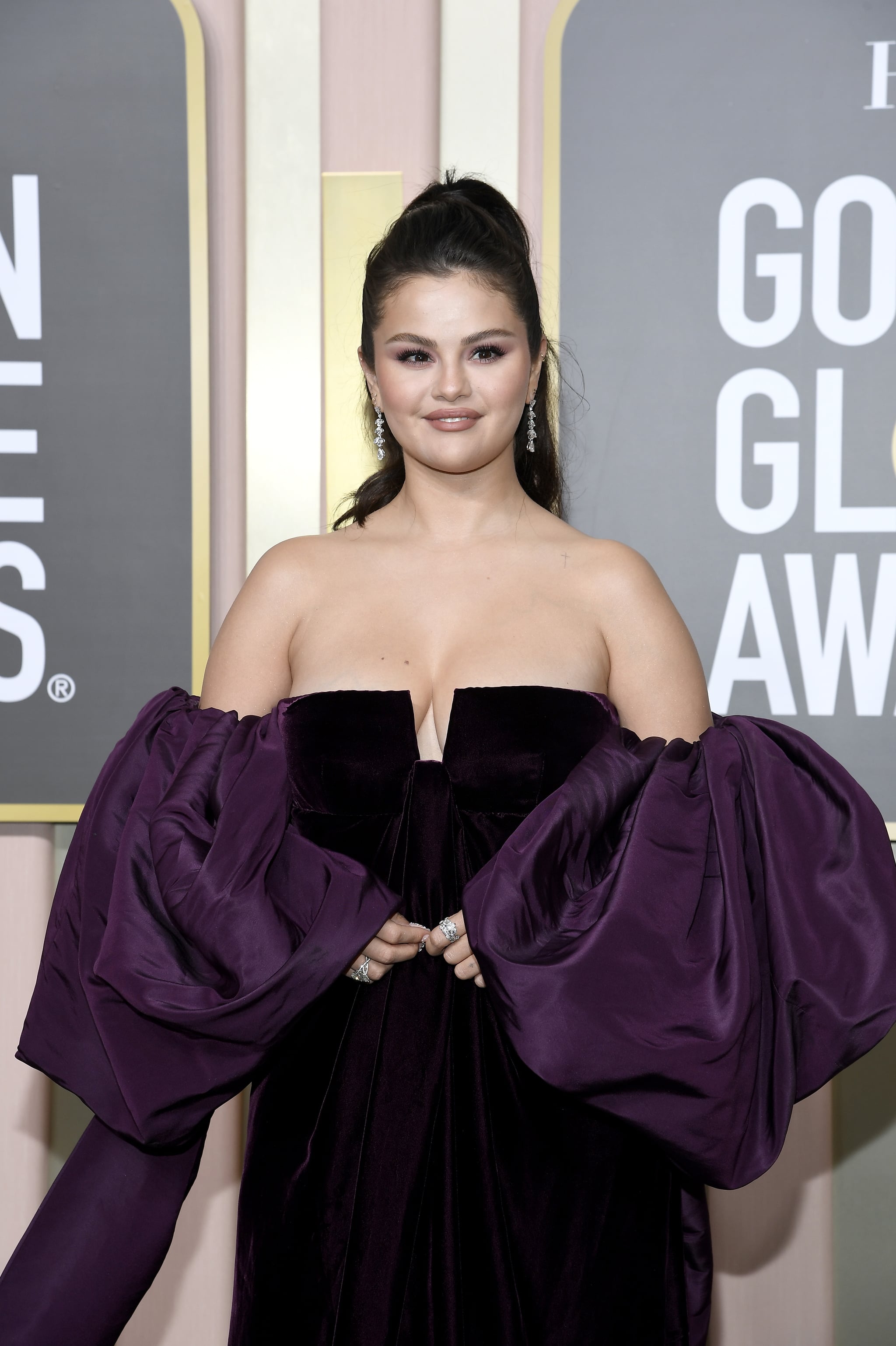 Selena Gomez Is the First Woman to Have 400 Million Followers on Instagram