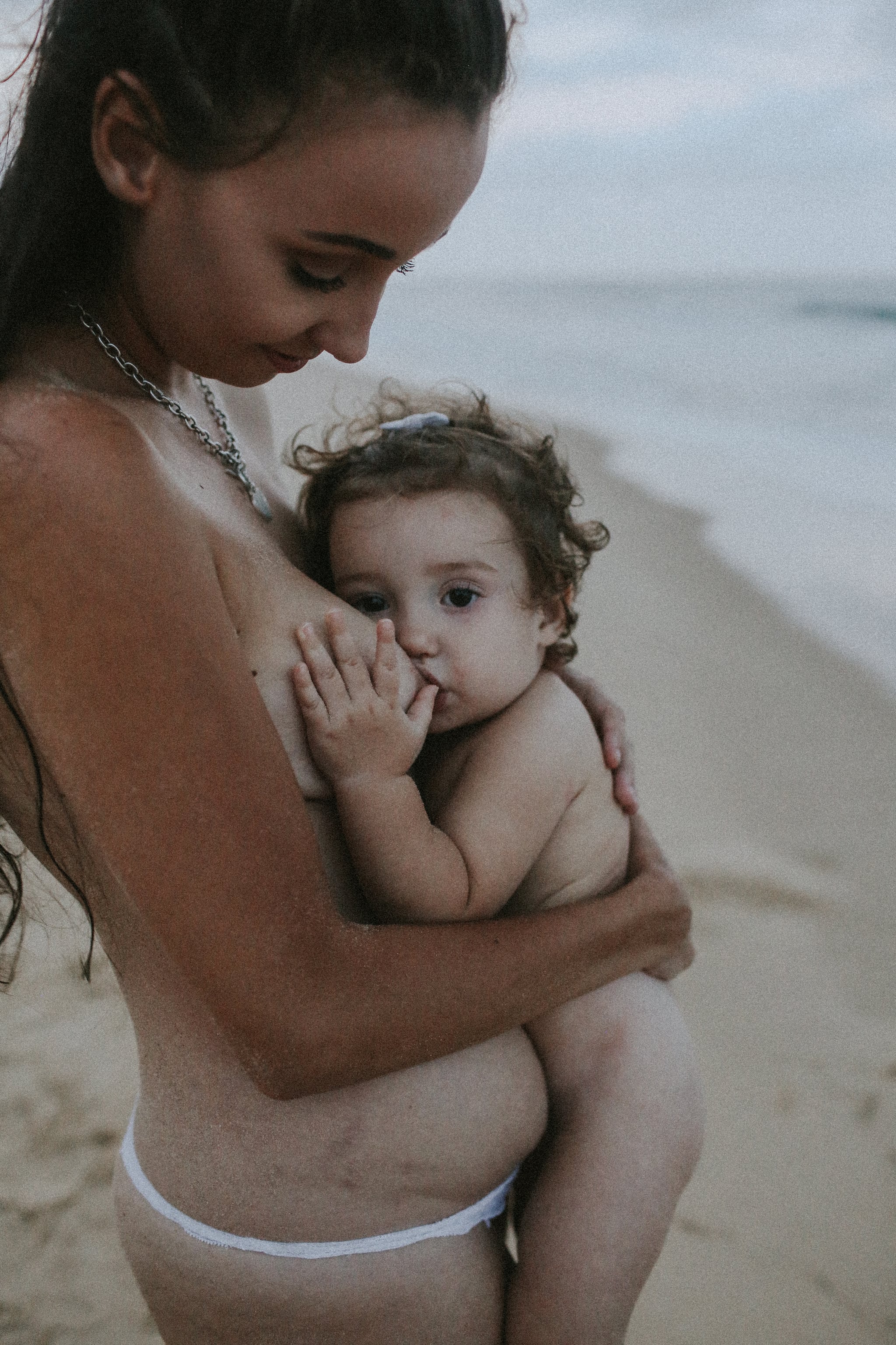 Baby Toddlers Kids Parenting 14 Strangers Stripped Down For A Breastfeeding Photo Shoot And The Results Are Stunning Popsugar Family Photo 4