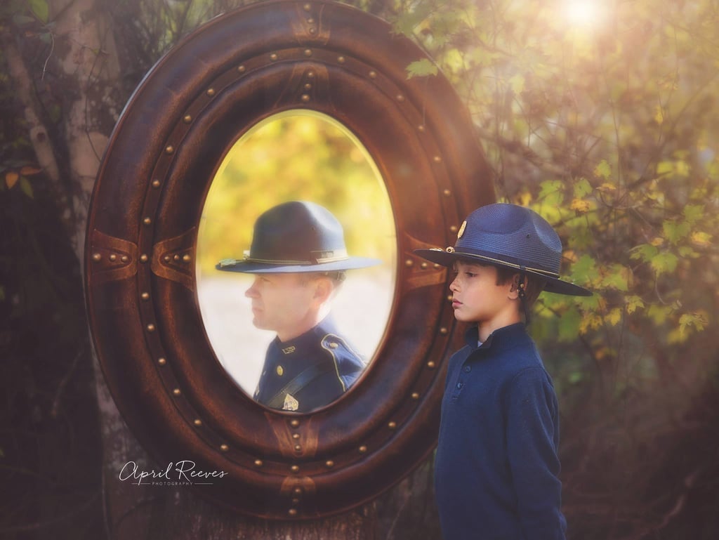 Son's Photo Shoot With Fallen Louisiana State Police Trooper
