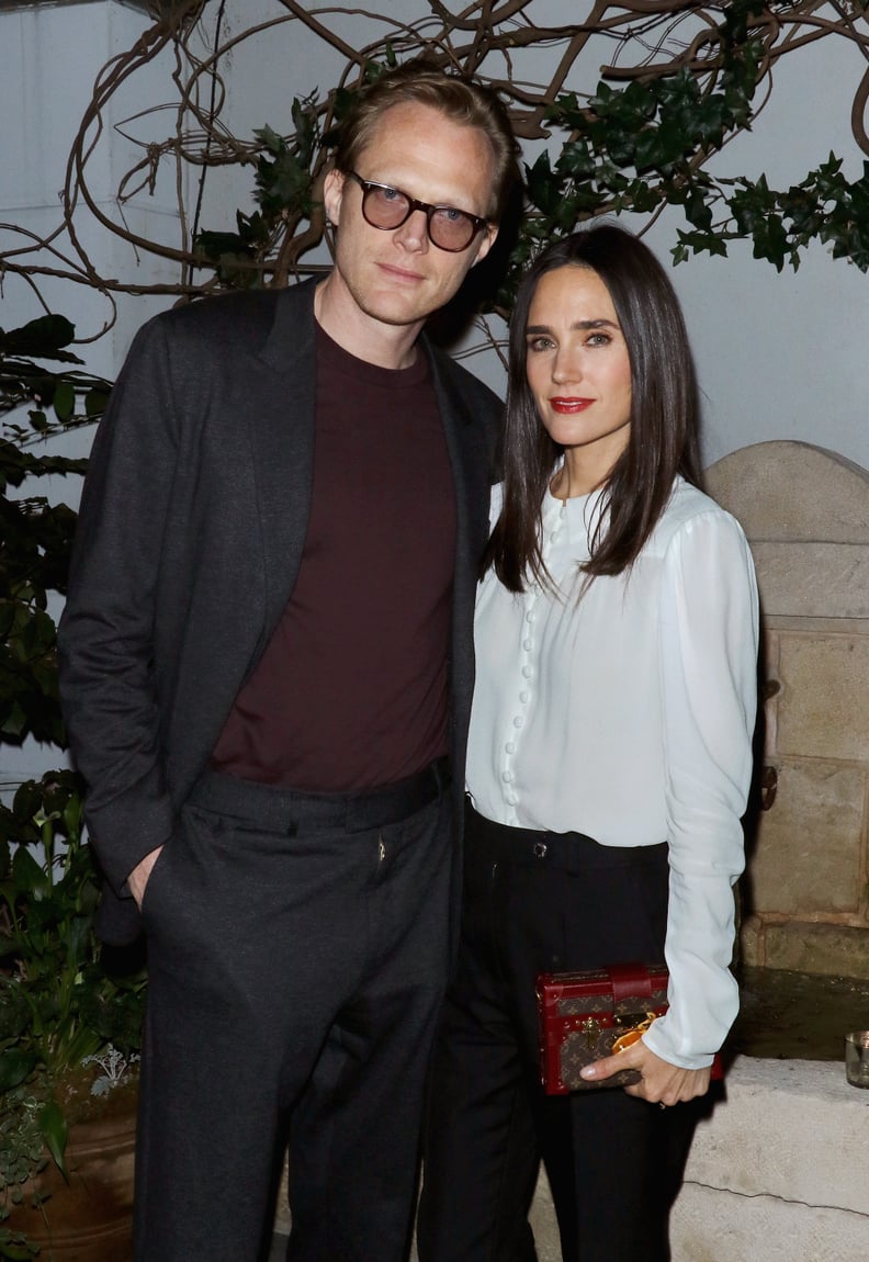 Jennifer Connelly and Paul Bettany Smile on Bike Ride in N.Y.C.: Photo